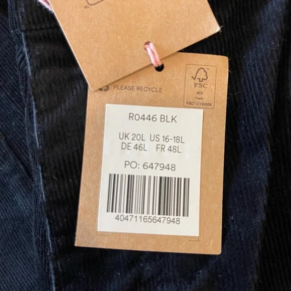 BODEN BUNDLE - Picture 6 of 7